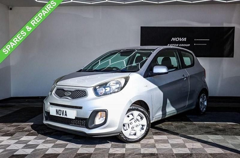 Used Kia Picanto 68 HP (50 kW) 2012 Silver Hatchback