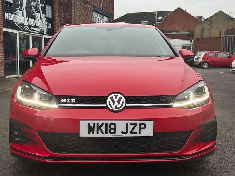 Used VW Golf VII GTD 184 HP (135 kW) 2018 Red Hatchback