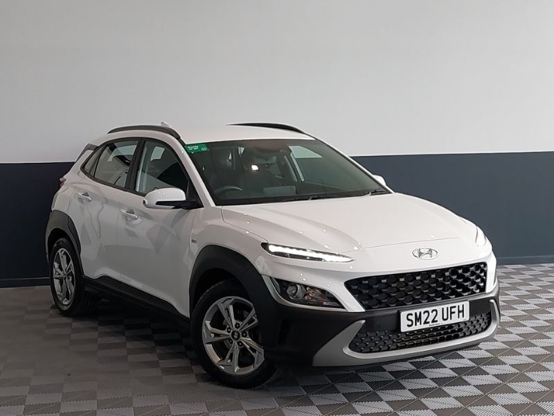 White Used 2022 Hyundai Kona SE SUV | £14,998 (Fair price) - Image 1/4