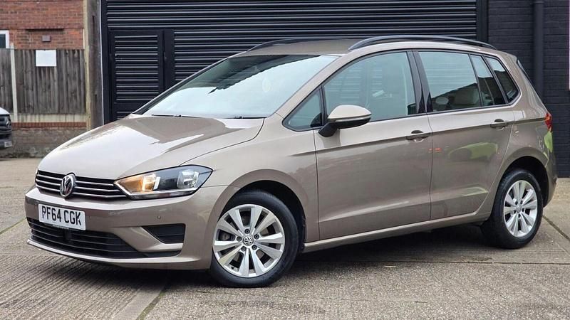 Used VW Golf Sportsvan SE 125 HP (91 kW) 2014 Gold MPV