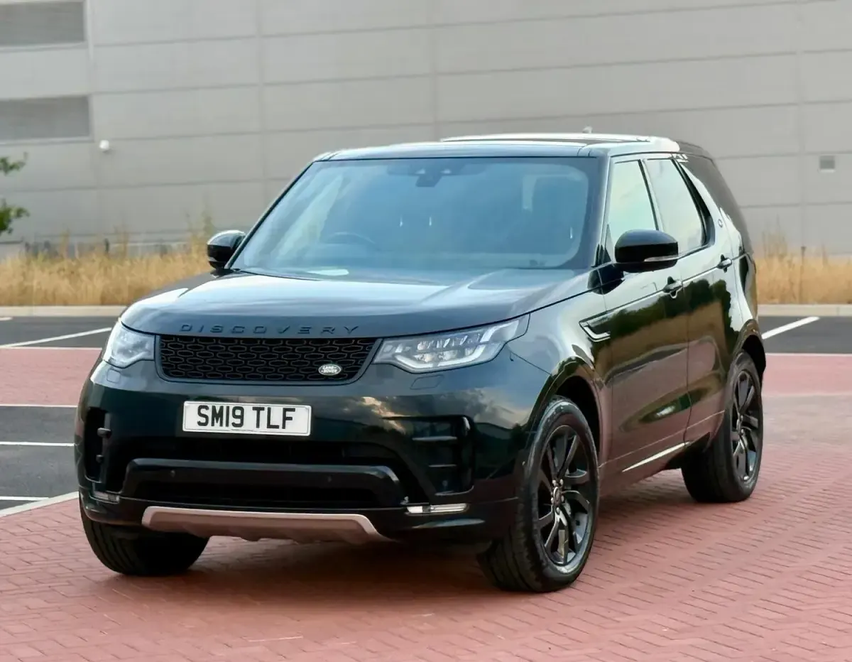 Used Land Rover Discovery HSE 2019 Black SUV