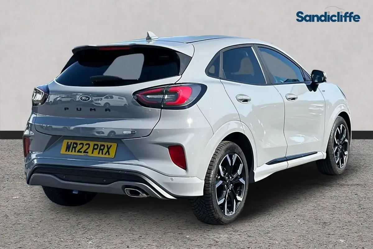 Usado Ford Puma 155 HP (114 kW) 2022 Cinzento SUV