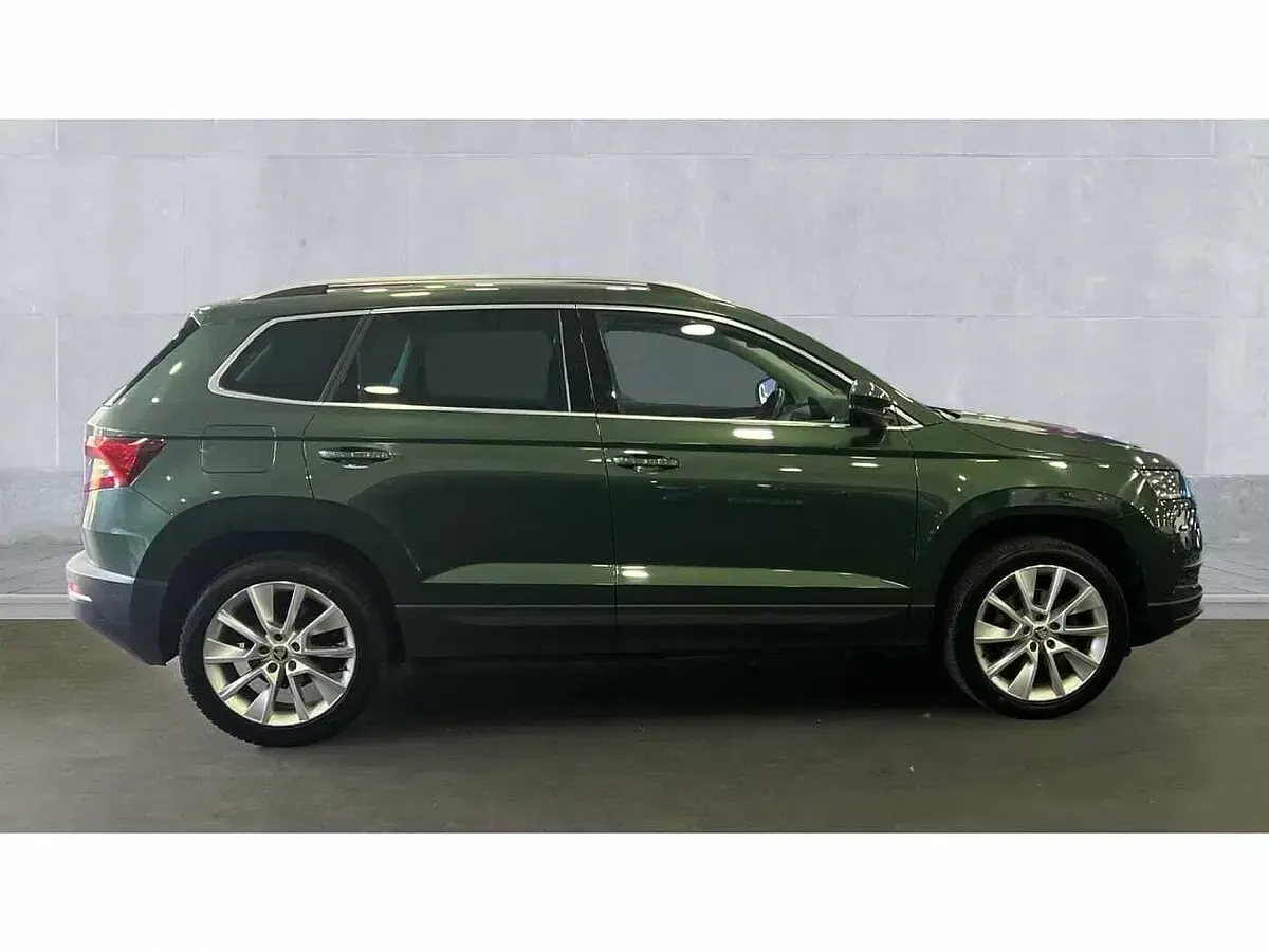 Used Skoda Karoq 110 HP (80 kW) 2018 Emerald green metallic SUV