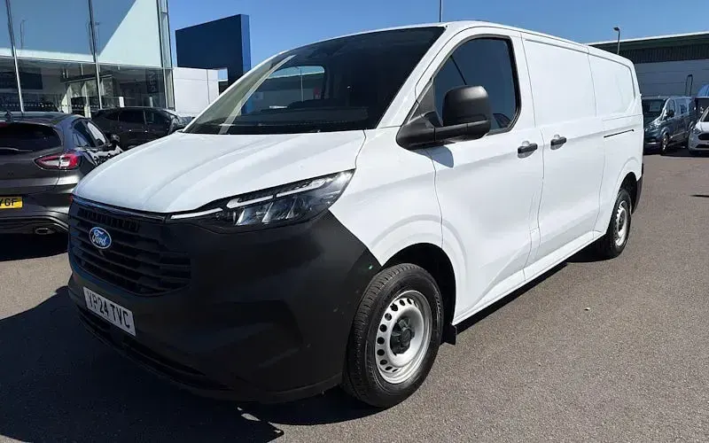 Begagnad Ford Transit Custom 136 HK (100 kW) 2025 Van
