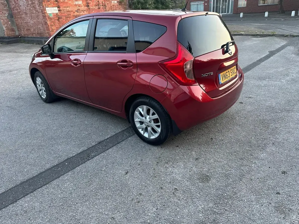 Used Nissan Note Acenta Premium 2013 Red Hatchback
