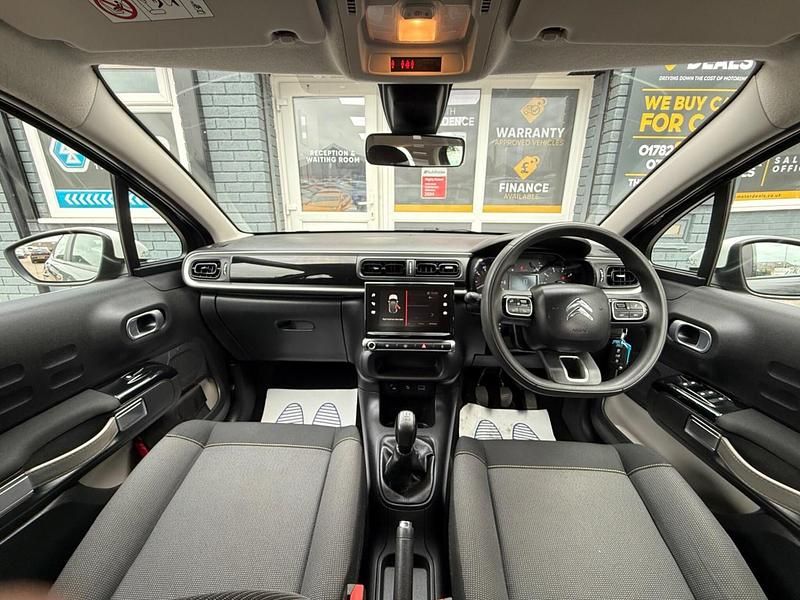 Used Citroën C3 Feel 110 HP (80 kW) 2017 Grey Hatchback