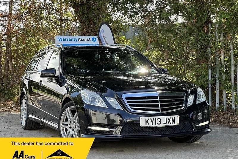 Black Used 2013 Mercedes E220 Estate | £4,857 (Fair price) - Image 1/1