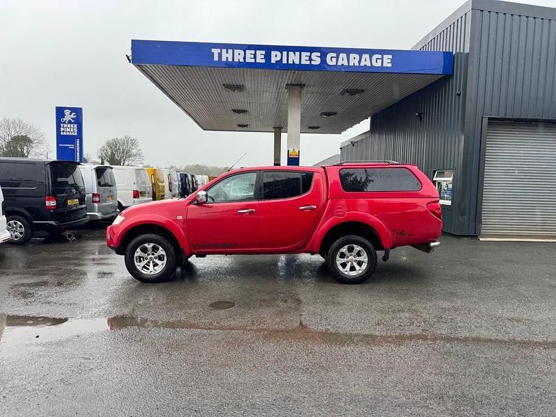 Red Used 2010 Mitsubishi L200 Warrior Pickup | £5,995 (Fair price) - Image 1/4