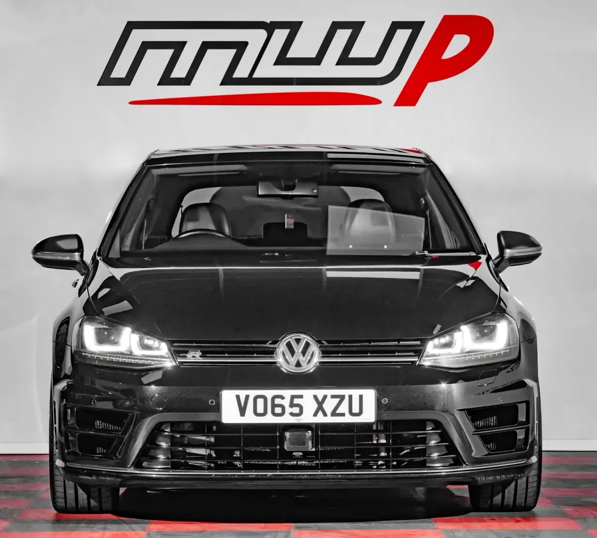 Used VW Golf VII R 300 HP (220 kW) 2015 Black Hatchback