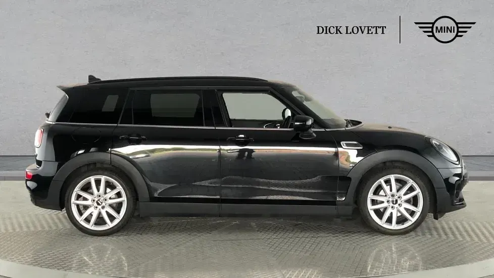 Used Mini Cooper Clubman Sport 134 HP (98 kW) 2021 Black Estate