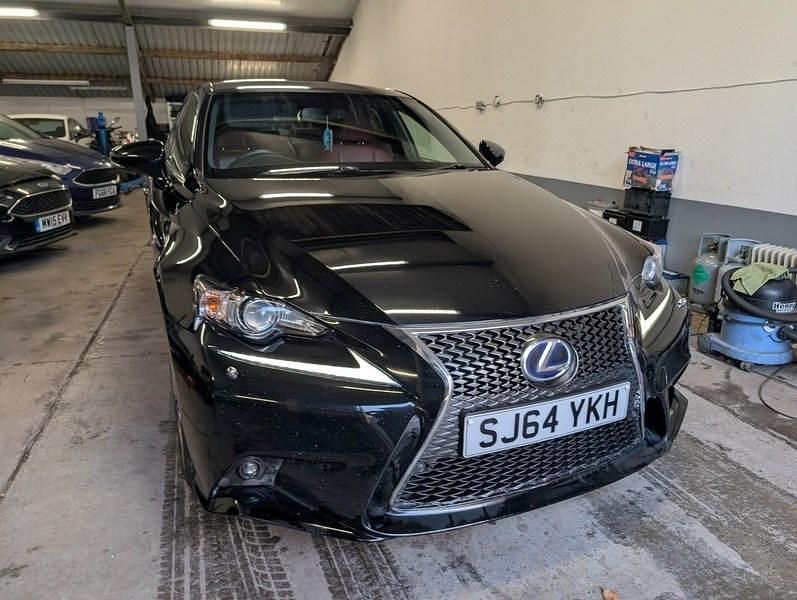 Black Used 2014 Lexus IS300h Sport Line | £8,000 (Fair price) - Image 1/4