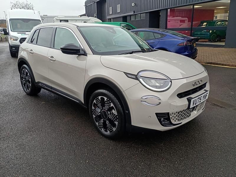 Beige New 2025 Fiat 600 La Prima Hatchback | £22,998 - Image 1/4