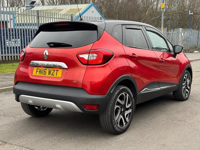 Second-hand Renault Captur Signature 2016 Roșu SUV