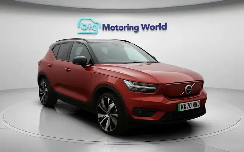Usado Volvo XC40 300 kW (408 HP) 2021 Vermelho SUV