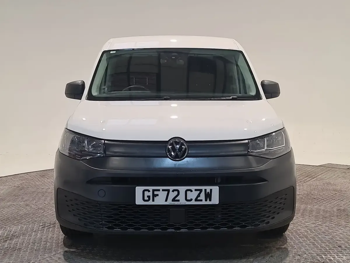 Used VW Caddy 102 HP (75 kW) 2022 White MPV