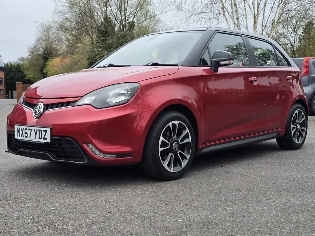 Used MG MG3 2017 Red Hatchback