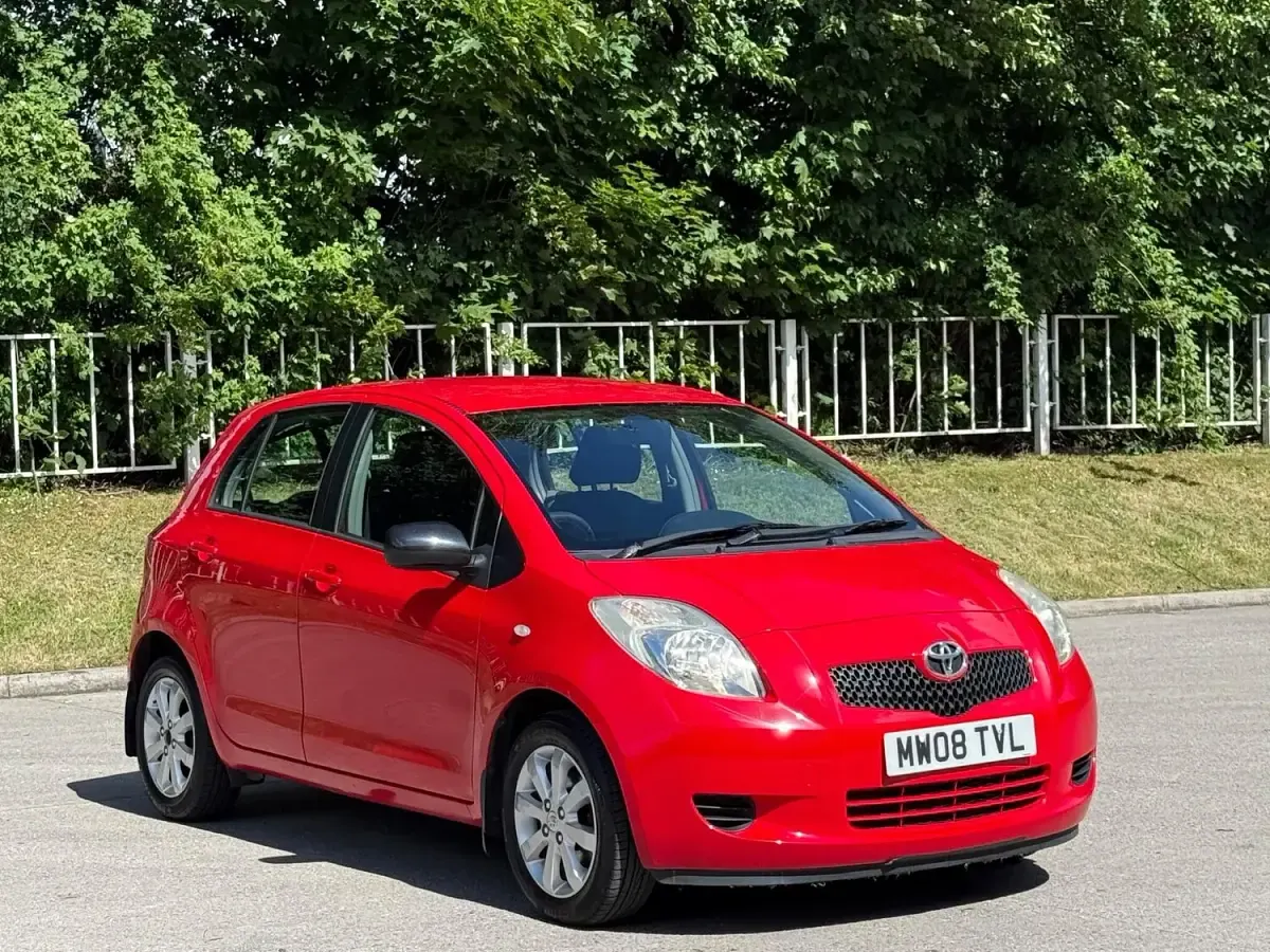 Used Toyota Yaris 2008 Red Hatchback
