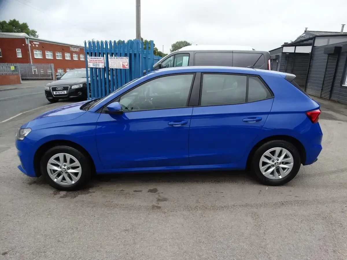 Used Skoda Fabia Comfort 2022 Blue Hatchback