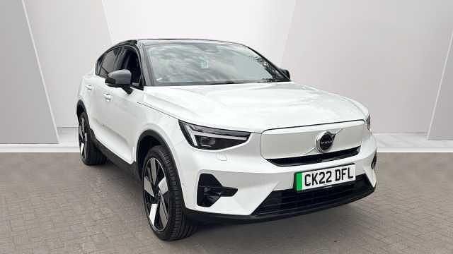 White Used 2022 Volvo EC40 Pro SUV | £25,340 (Super price) - Image 1/4