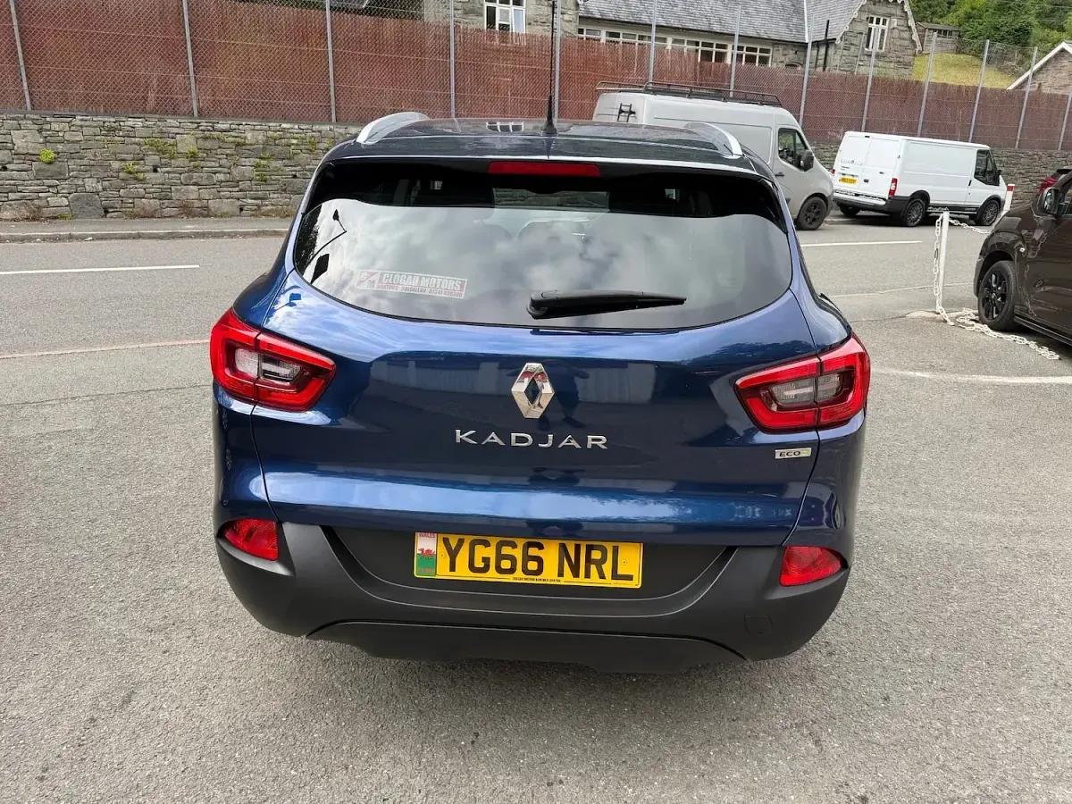 Used Renault Kadjar Dynamique 110 HP (80 kW) 2016 Blue SUV