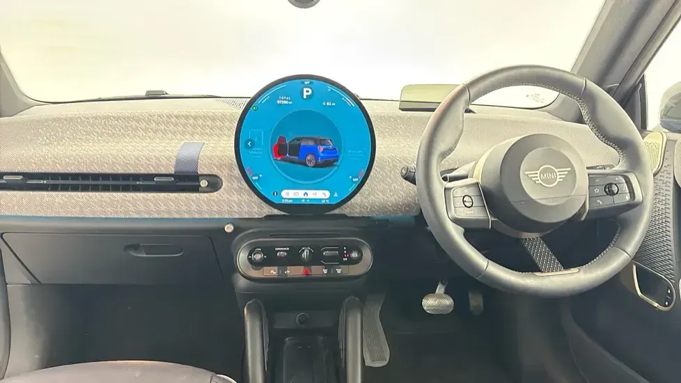 Used Mini Cooper SE Hatch 158 kW (215 HP) 2024 Blue Hatchback
