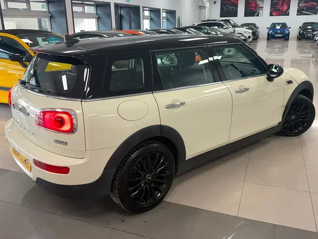Used Mini Cooper Clubman 136 HP (100 kW) 2015 White Estate