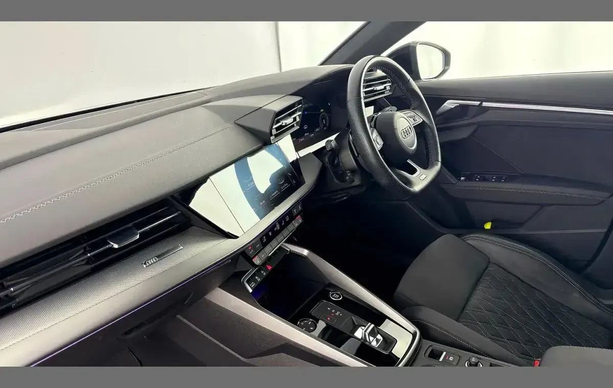 Used Audi A3 Comfort 150 HP (110 kW) 2023 Grey Sedan