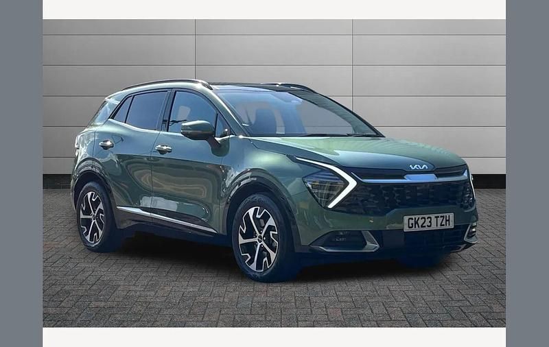 Used Kia Sportage 226 HP (166 kW) 2023 Green SUV