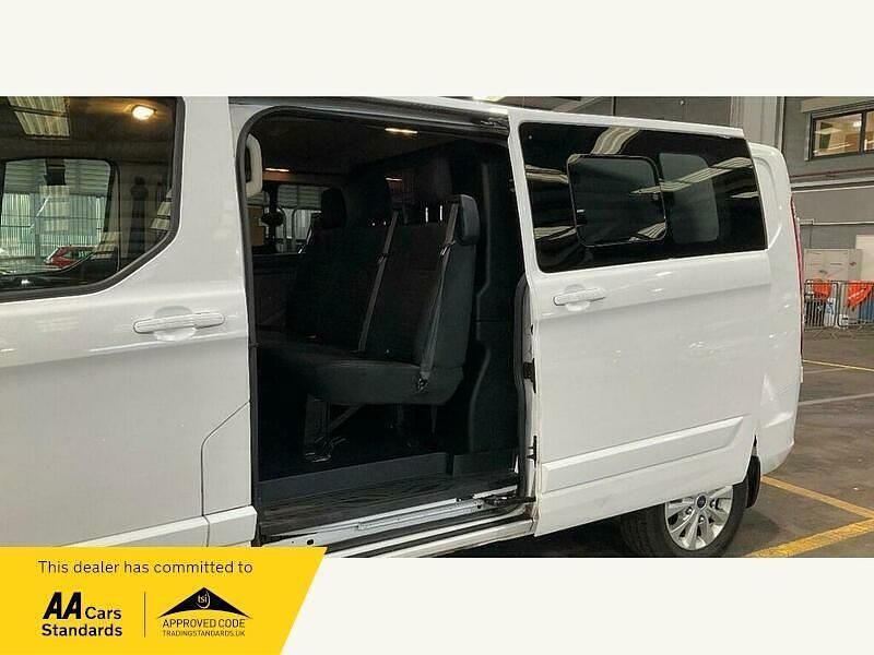 Used Ford Transit Custom Limited 2022 White