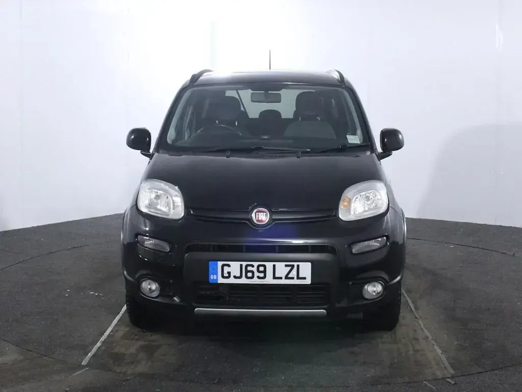 Used Fiat Panda 4x4 S 90 HP (66 kW) 2019 Black Hatchback