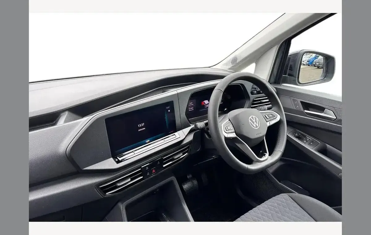 Neu VW Caddy Maxi Life 122 PS (89 kW) 2026 Grau Van / Kleinbus