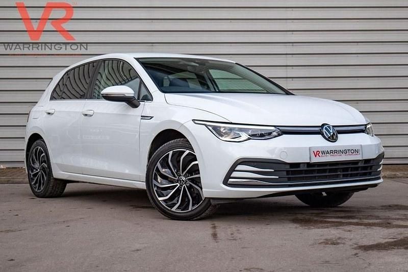 Used VW Golf VIII Edition 150 HP (110 kW) 2023 White Hatchback