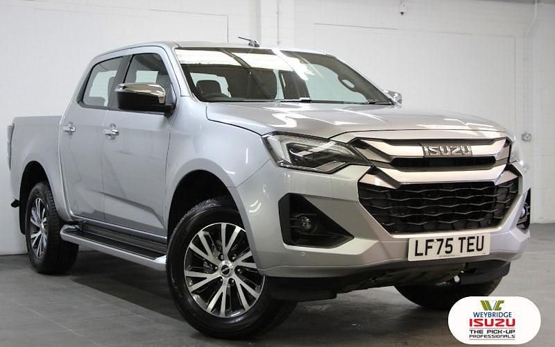 Used Isuzu D-Max 165 HP (121 kW) 2024 Pickup