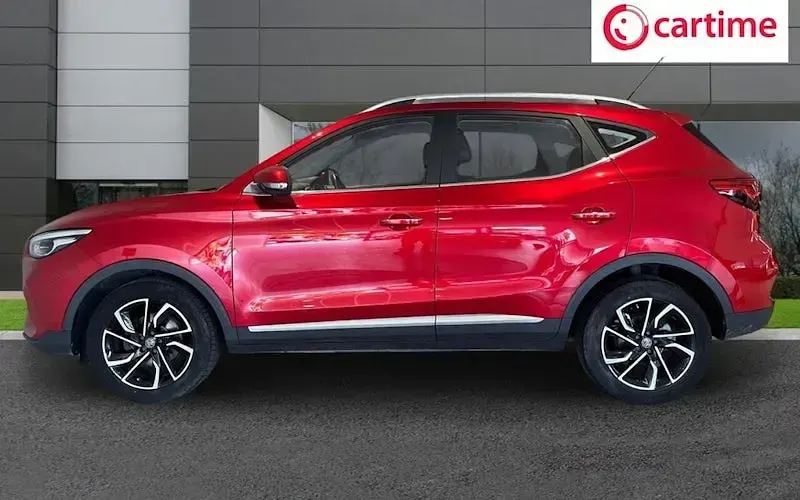 Used MG ZS Exclusive 106 HP (77 kW) 2024 SUV