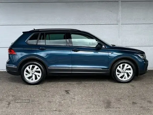 Used VW Tiguan Life 150 HP (110 kW) 2021 Blue SUV
