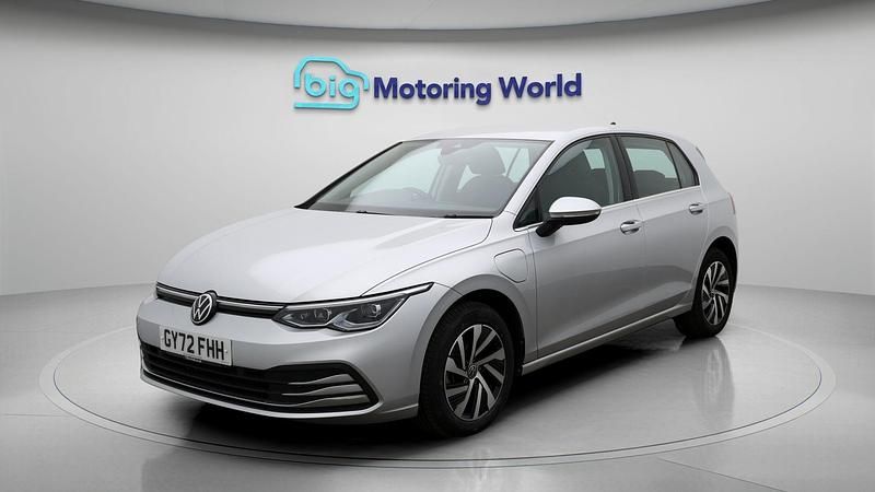 Used VW Golf VIII Style 201 HP (147 kW) 2022