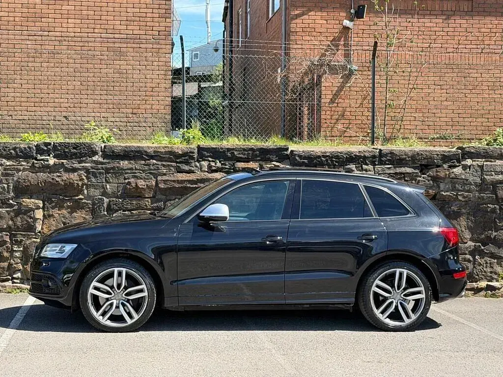Used Audi SQ5 Performance 313 HP (230 kW) 2015 Black SUV