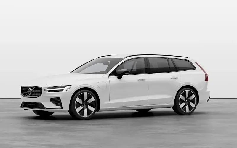 Used Volvo V60 Plus 334 HP (245 kW) 2026 Estate