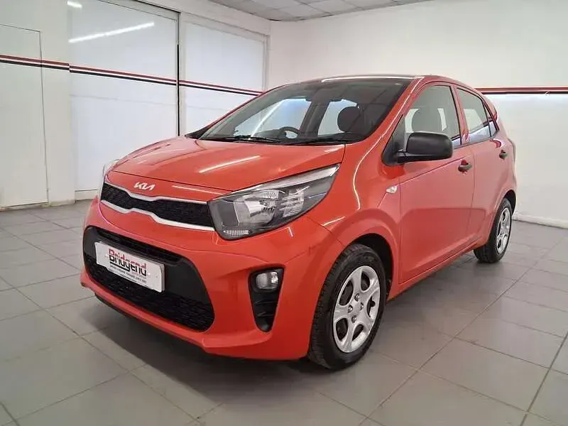 Used Kia Picanto 66 HP (48 kW) 2022 Red Hatchback
