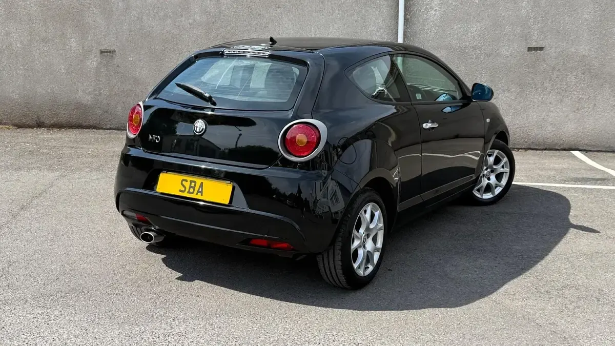 Used Alfa Romeo MiTo Sprint 76 HP (55 kW) 2013 Black Hatchback