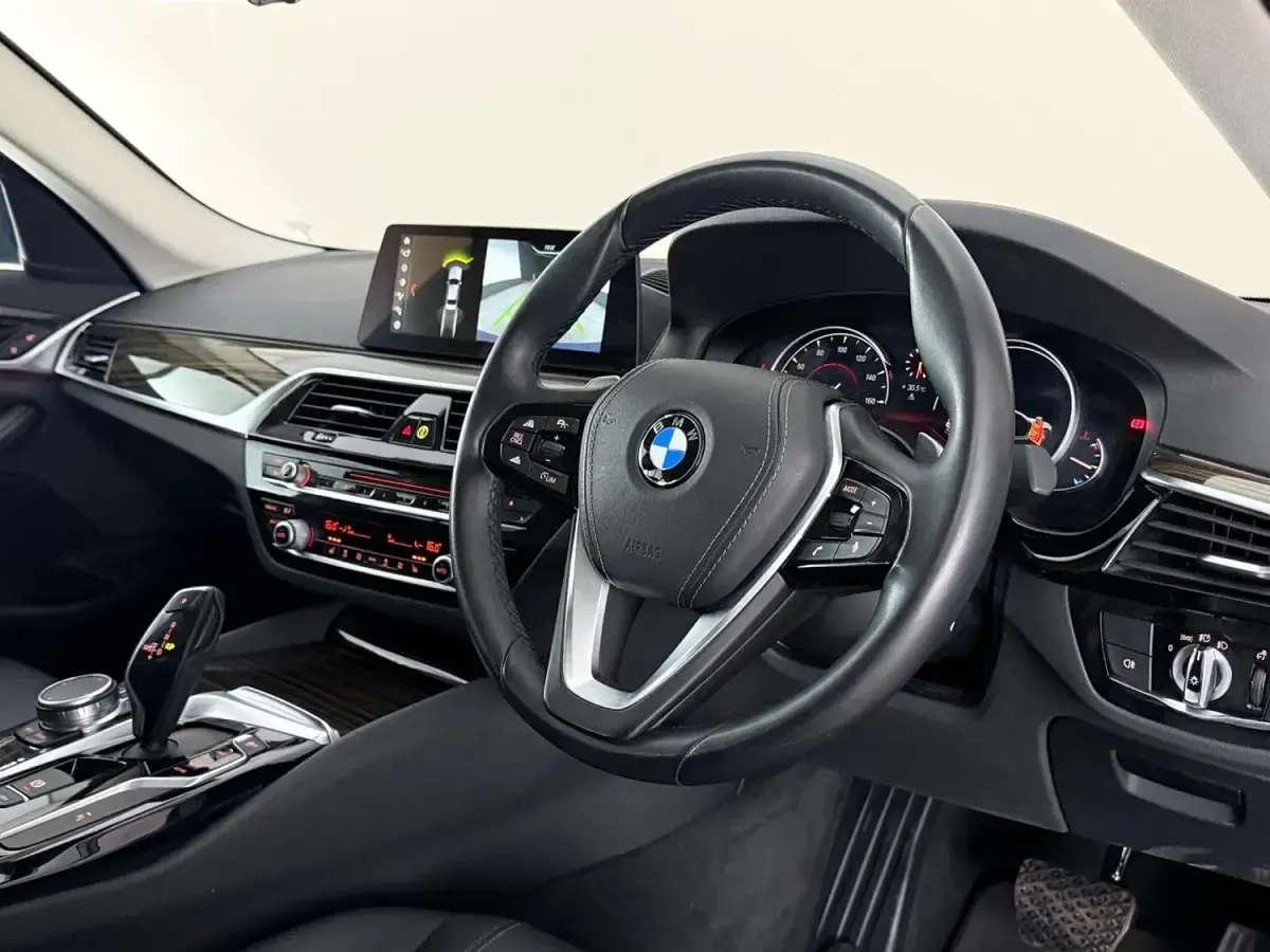 Used BMW 540 2018 Blue Sedan