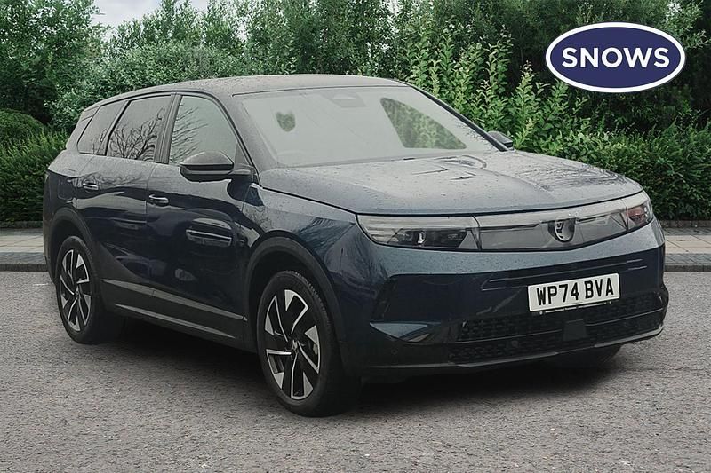 Used Vauxhall Grandland X GSe 136 HP (100 kW) 2024 Blue SUV