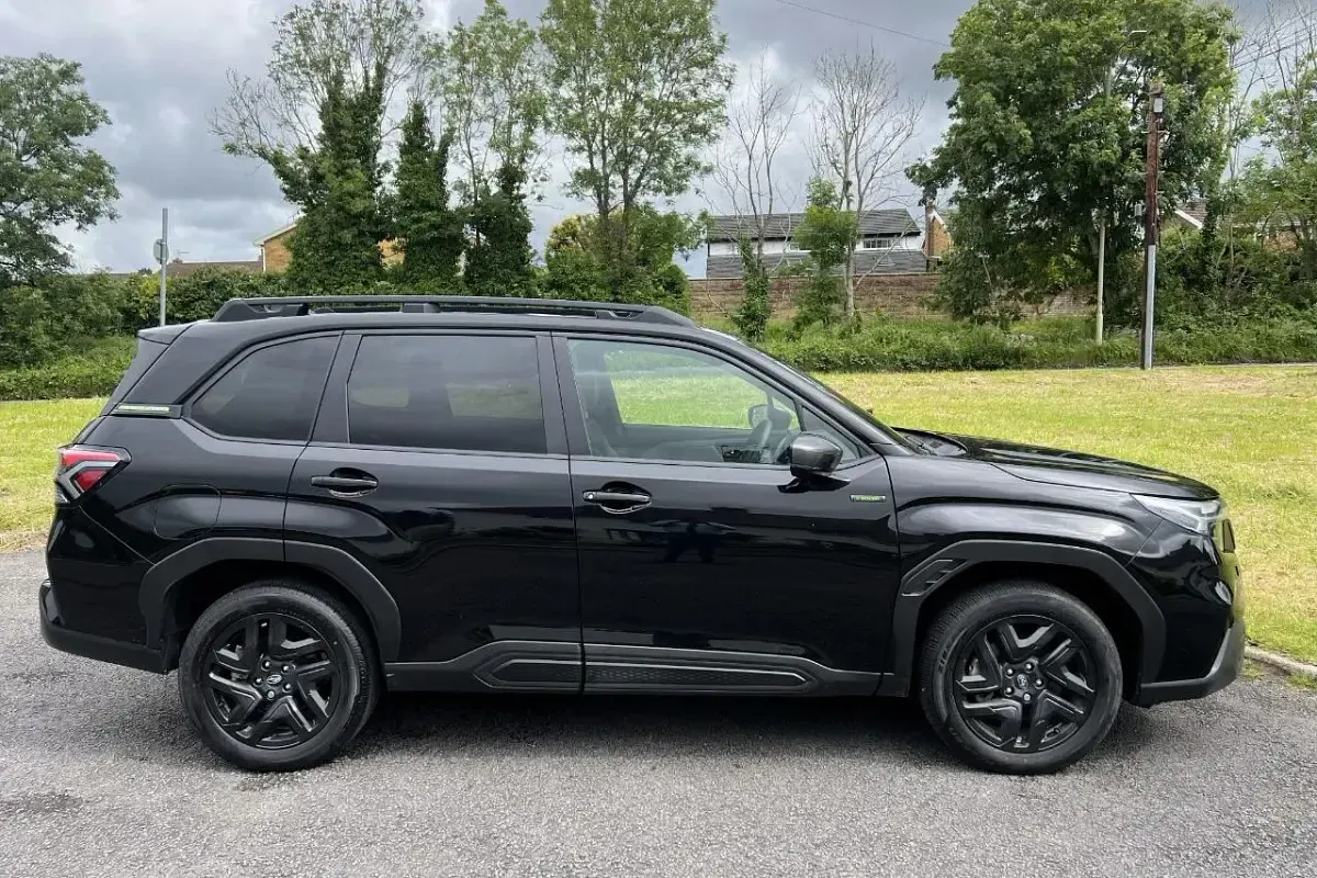 Used Subaru Forester 134 HP (98 kW) 2025 Black SUV
