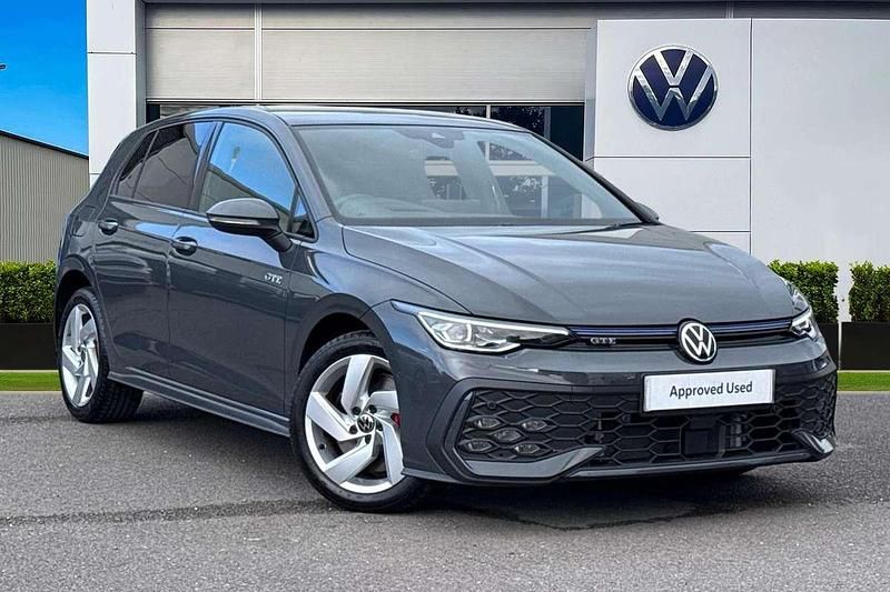 Grey Used 2025 VW Golf VIII GTE Hatchback | £29,747 (Expensive) - Image 1/4