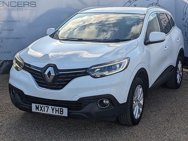 Used Renault Kadjar Dynamique 130 HP (95 kW) 2017 White SUV