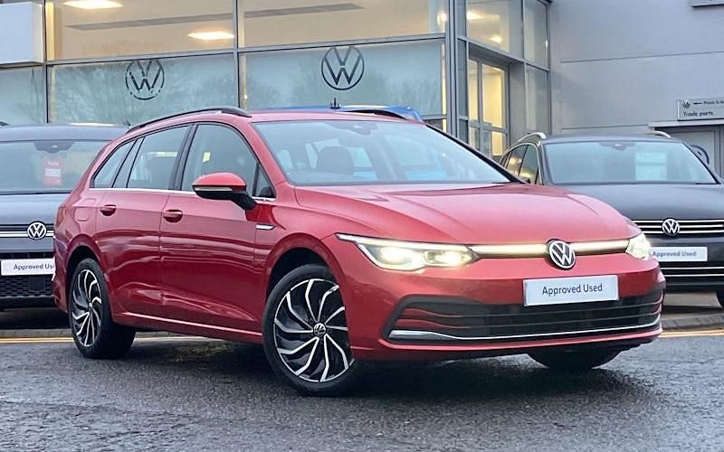 Used 2023 VW Golf VIII Style Estate | £14,995 (Fair price) - Image 1/4