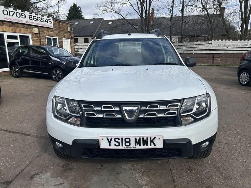 Used Dacia Duster 2018 White SUV