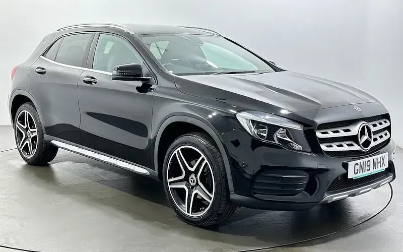 Used Mercedes GLA200 Executive 156 HP (114 kW) 2019 SUV