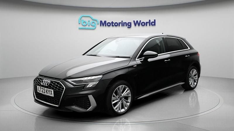 Used Audi A3 Sportback e-tron S-Line 201 HP (147 kW) 2023 Hatchback