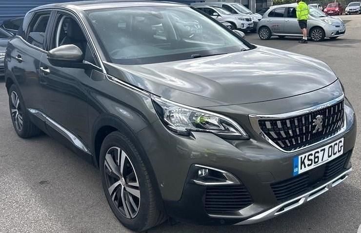 Hurricane grey Used 2017 Peugeot 3008 Allure Hatchback | £9,175 (Fair price) - Image 1/4